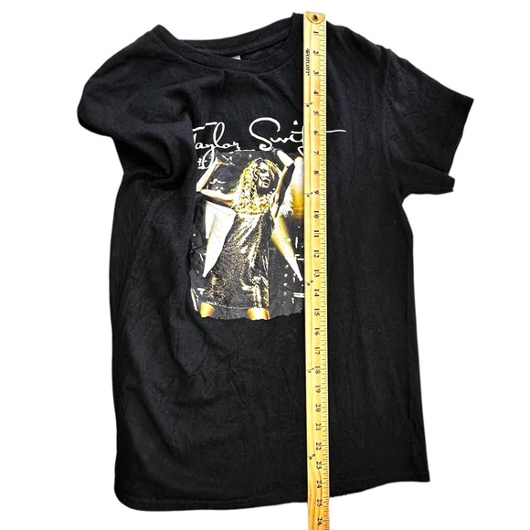 Taylor Swift 2009 Fearless Tour Gildan Heavy Cotton Short Sleeve Tee Size Small - Picture 4 of 6